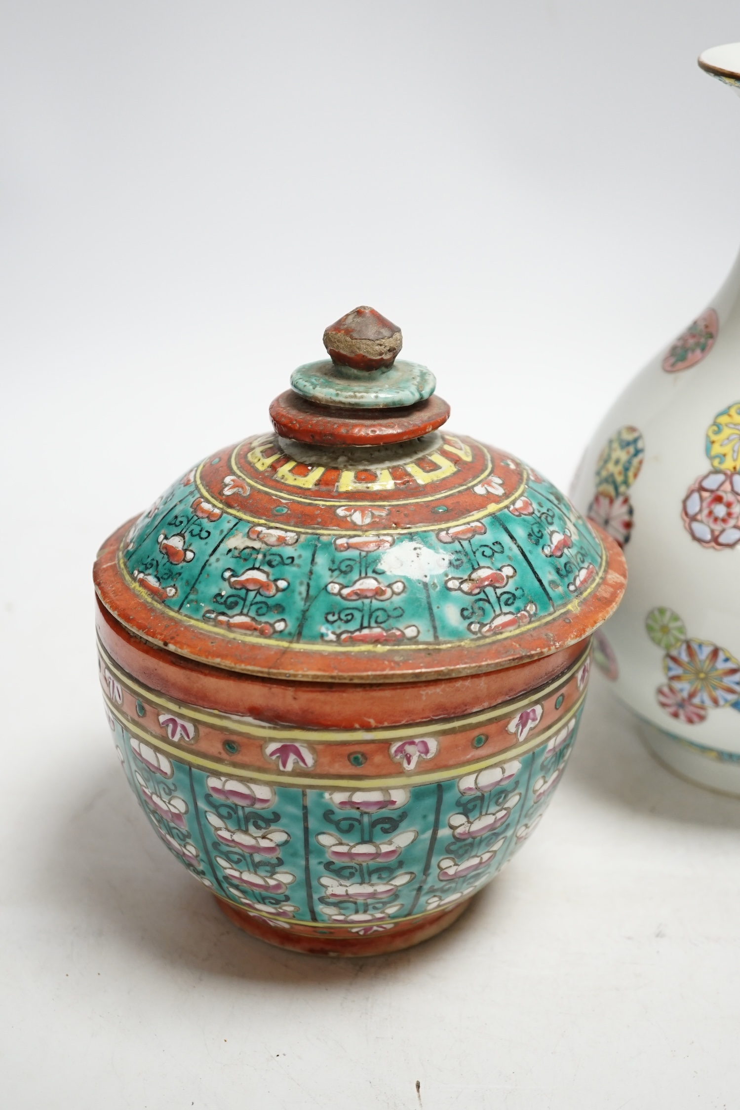 A 19th century Chinese jar and cover together with a famille rose vase, 24cm